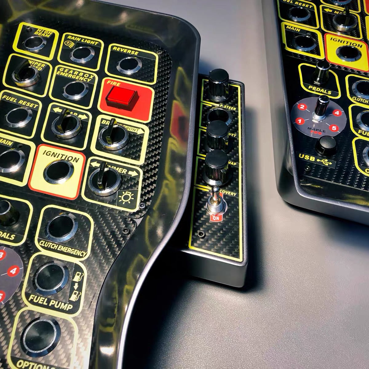 GTH Sim Racing Carbon Fiber Button Box