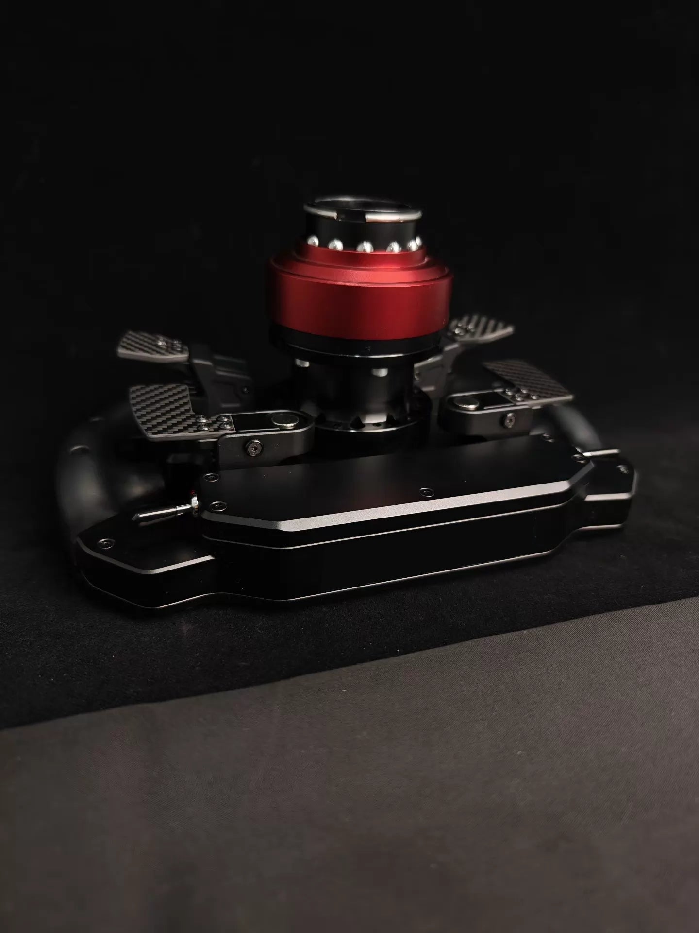F 499P Sim Racing Wheel – 5” Display, Carbon Fiber Construction