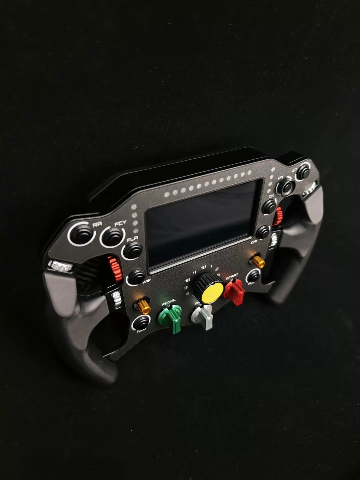 F 499P Sim Racing Wheel – 5” Display, Carbon Fiber Construction