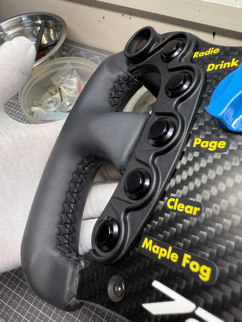 720S Sim Racing GT Wheel | 12 Buttons, Carbon Fiber & Alcantara Grip ...