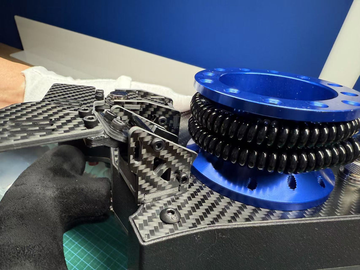 LM Hypercar Sim Racing Wheel – Powerfulsteering